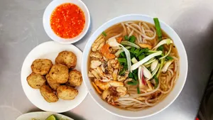 Khám phá 9 quán bánh canh tại Ninh Hòa Khánh Hòa ngon nức tiếng