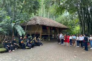 Khám phá khu bảo tồn Làng nhà sàn Dân tộc sinh thái Thái Hải - Thái Nguyên